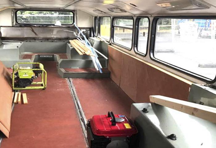  Bus Tingkat Dirubah Dua Wanita Ini Jadi Tempat Penampungan Tunawisma